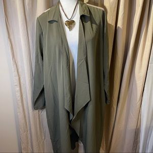 Boutique duster shrug green sz 1X